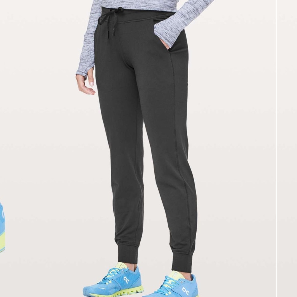LULULEMON Ready to Rulu Jogger